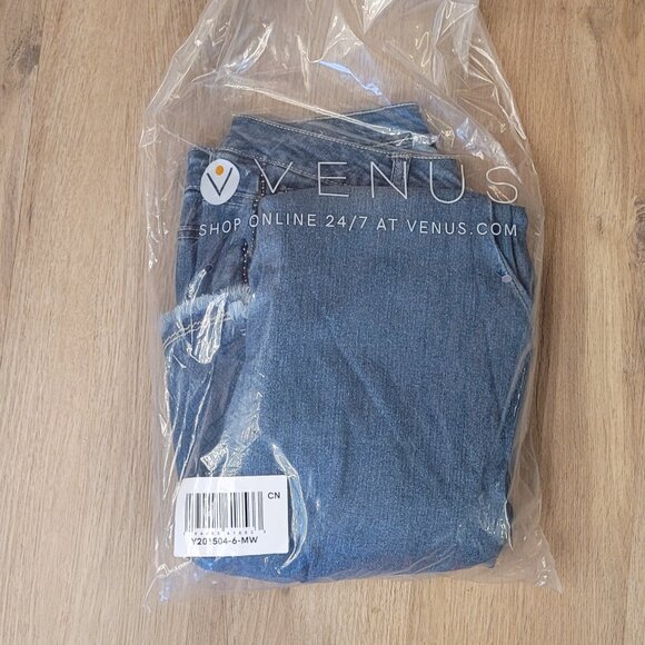 Venus 6 Extreme Flare Medium Wash Jean 9 inch rise NWT - Picture 3 of 11